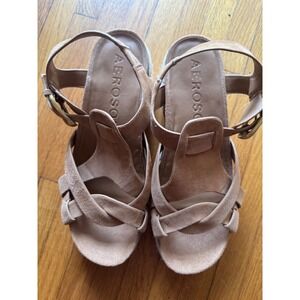 Aerosoles Chatham women's suede platform heeled sandals.‎